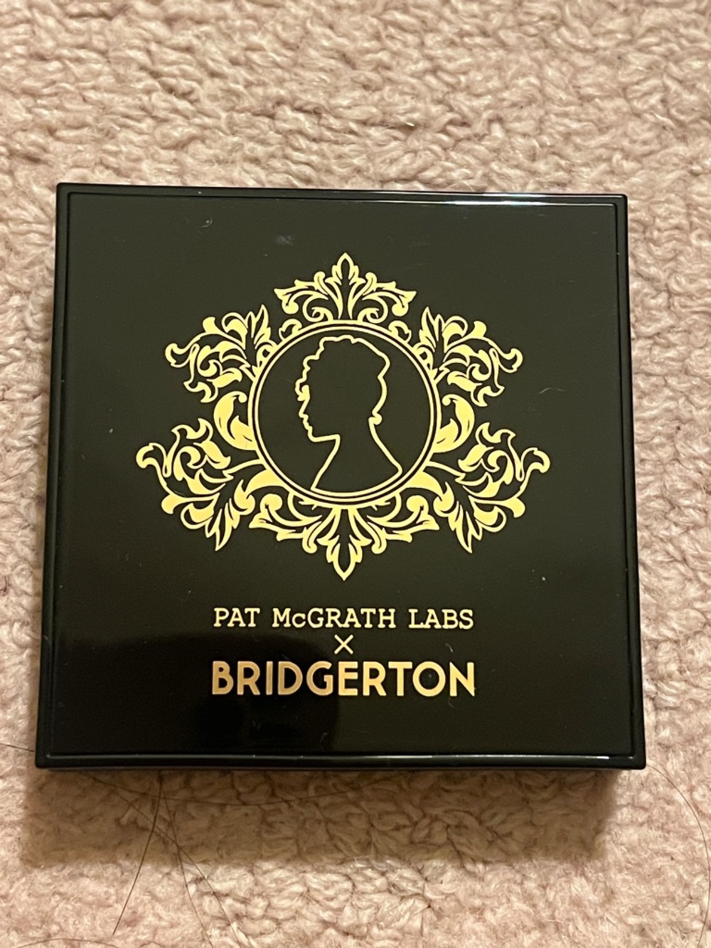 Pat McGrath x Bridgerton Divine Glow Highlighter